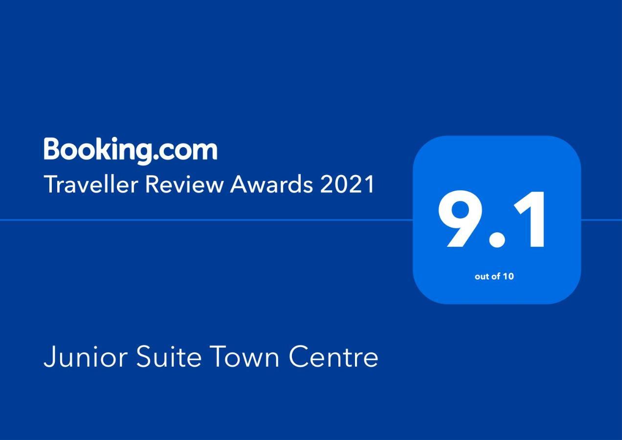 Junior Suite Town Centre Дънгарван Екстериор снимка