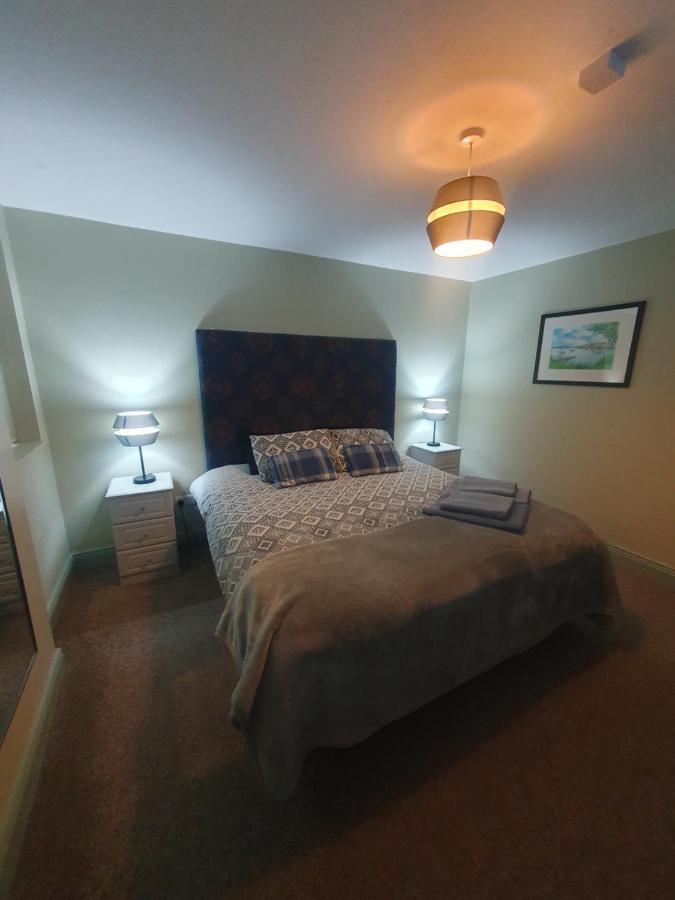 Junior Suite Town Centre Дънгарван Екстериор снимка