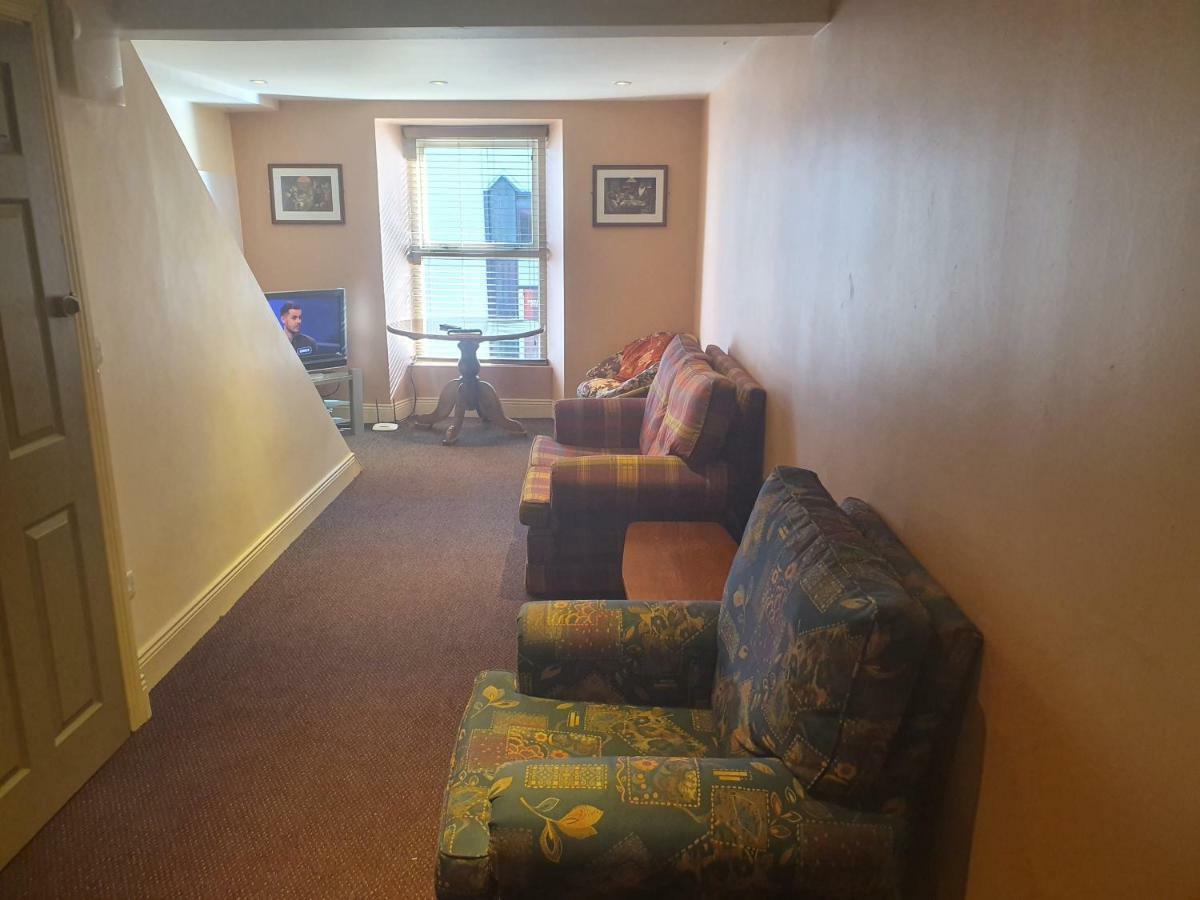 Junior Suite Town Centre Дънгарван Екстериор снимка